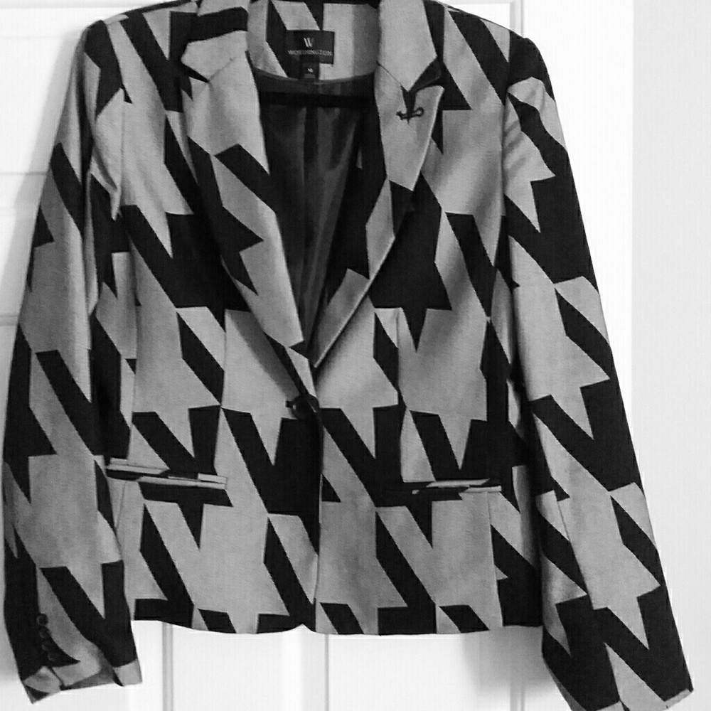 Worthington Black & Gray Blazer